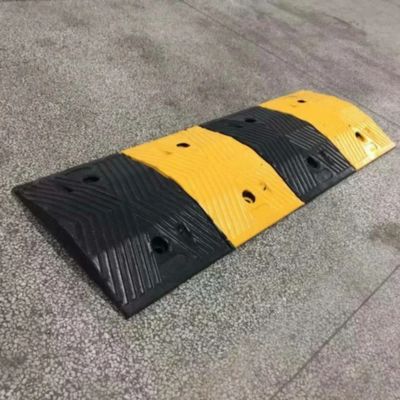 Rubber Speed Hump L-09